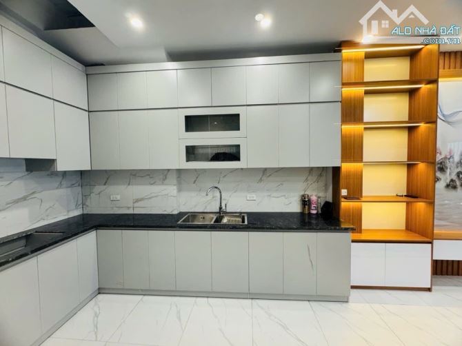 BÁN NHÀ MIÊU NHA - TÂY MỖ - Ô TÔ ĐỖ - THANG MÁY - FULL NỘI THẤT - 42M X 5TẦNG - GIÁ 6,8 TỶ - 1