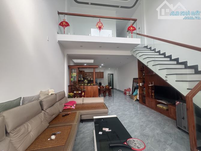🏡 Nhà mê xinh xắn hẻm 179 Phạm Ngọc Thạch - 1