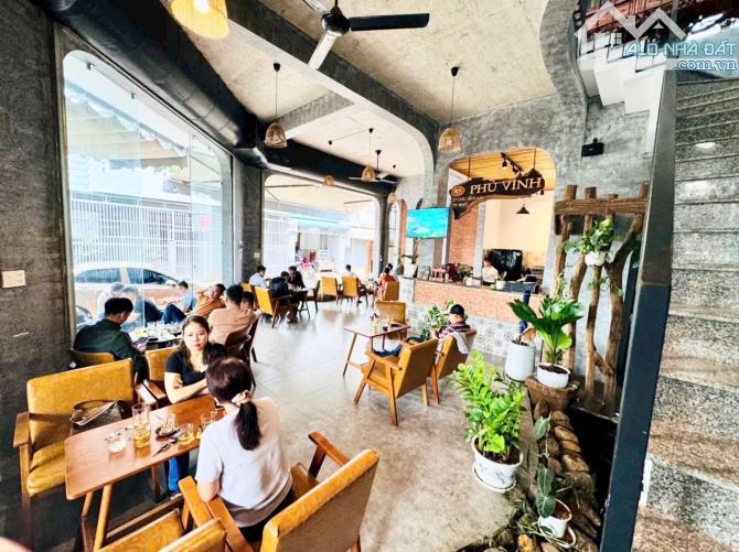 NHÀ MÊ KIÊN CỐ GÓC 2 MẶT TIỀN ĐƯỜNG CHU VĂN AN - ĐOẠN ĐÔNG VUI. DT 10,2x13,5m - TC 100% - 1
