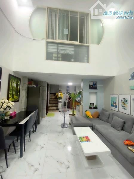 SÁT QUẬN 1 - GẦN CHỢ THỊ NGHÈ - NGÔ TẤT TỐ - BÌNH THẠNH - NHÀ 4 TẦNG - 35M2 - CHỈ 6.9T TL - 1