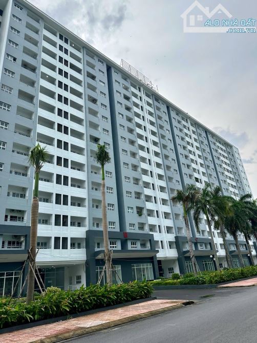 Bán căn hộ chung cư CoNic Boulevard - đường Huỳnh Bá Chánh- 2,4 TỶ (100%) - 1