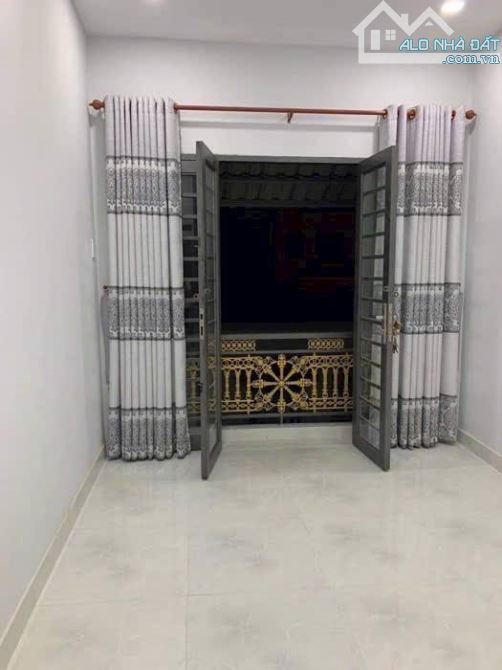 CHDV CÁCH HXH 10M - HOÀNG HOA THÁM - 17 TRIỆU/THÁNG CHỈ 6.5 TỶ - 4 BTCT - 1