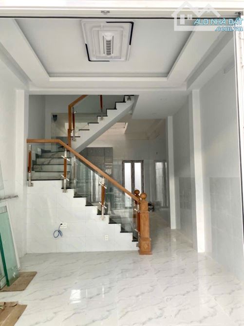 NHÀ 3 TẦNG KHU PHÂN LÔ - CÁCH MẶT TIỀN HOÀNG HỮU NAM 20M - GẦN LÊ VĂN VIỆT - HOÀN CÔNG ĐỦ - 1