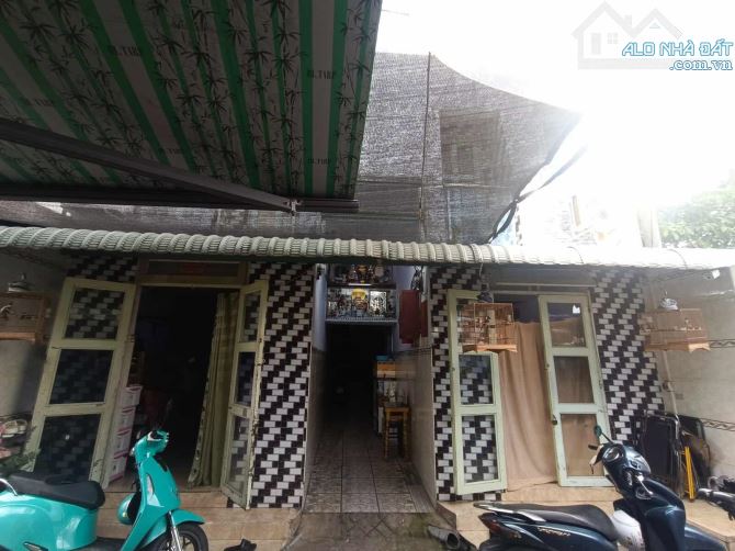 NHÀ 2 TẦNG BTCT CHIA THÀNH 2 DÃY NHÀ TRỌ GỒM 9 PHÒNG, 157M2( 7.3M X 22M), HXH, 6.499 TỶ - 1