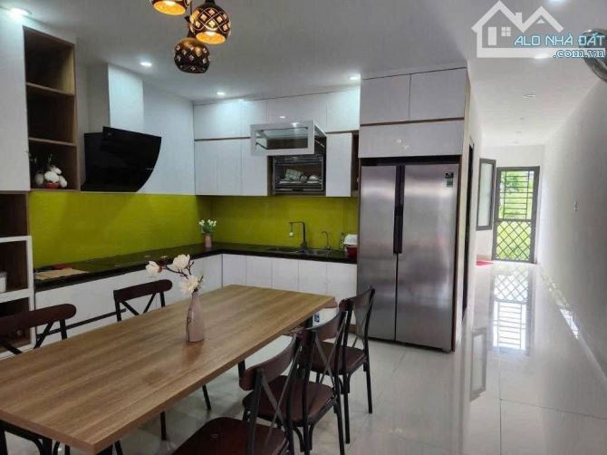 🏡 BIỆT THỰ MINI 4 TẦNG – KẸP KIỆT NGUYỄN PHAN VINH – CÁCH BIỂN 300M – NGANG 7.2M – - 1