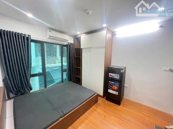 GIẢM CHÀO 4 TỶ!!! BÁN CCMN Ô TÔ VÀO 387 VŨ TÔNG PHAN - 28 PHÒNG THU 1,6 TỶ/NĂM GIÁ 31.5 TỶ - 1
