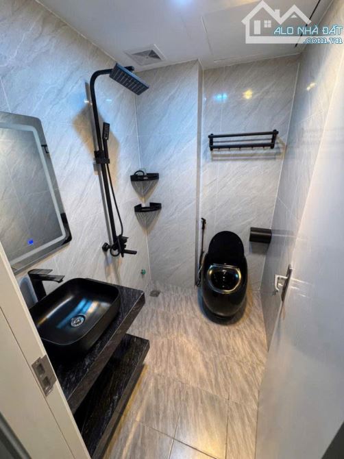 NHÀ MỚI KIM GIANG 5 TẦNG FULL Diện Tích 35m2 5 tầng mặt tiền 3.4m Giá 8.1 tỷ - 1