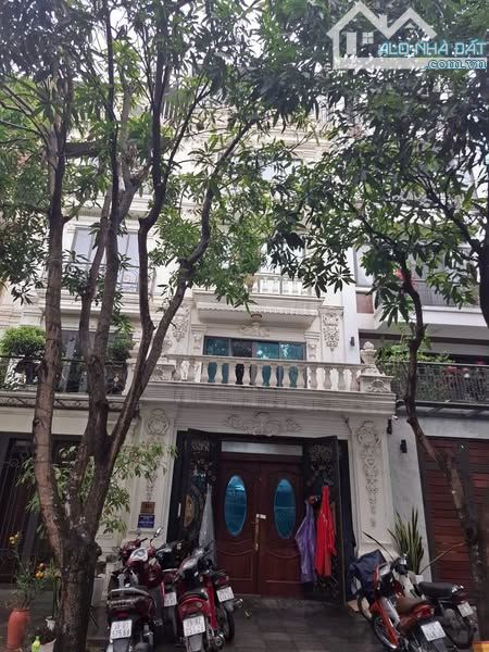 Siêu VIP nhà đẹp Trần Cung Bắc Từ Liêm. Sổ vuông 67m, 5 tầng MT5m Giá 45 tỷ Ngõ 2 ô tô tải - 1