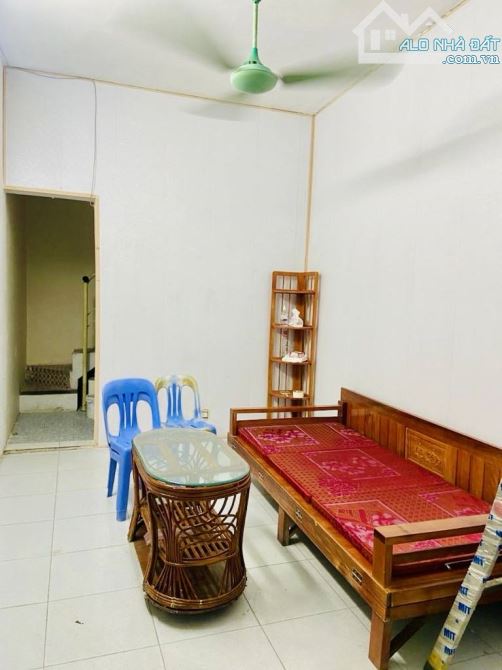 SIÊU HIẾM THANH NHÀN – GẦN PHỐ, GẦN TRƯỜNG – 3 TẦNG CHẮC CHẮN, SỔ ĐỎ RIÊNG - 1