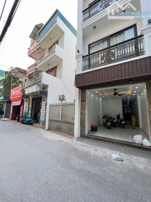 Nhà 5 tầng thang máy, kinh doanh tốt, gần trường học, Phúc Đồng - 1