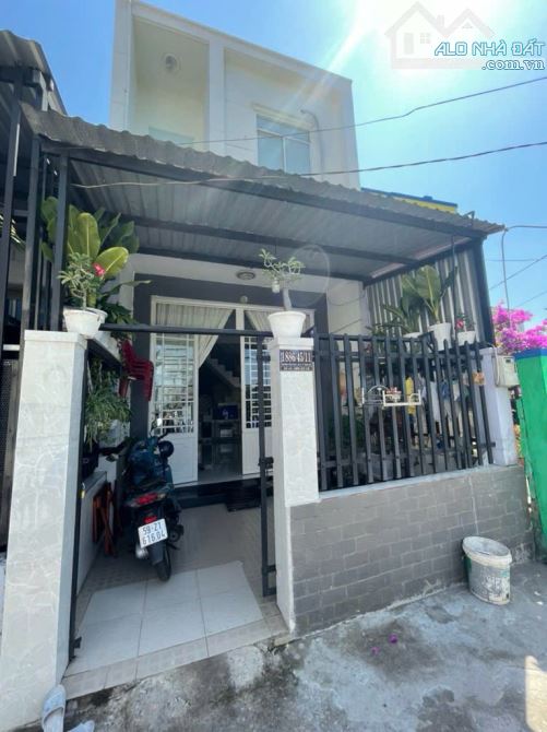 Bán 𝐍𝐡𝐚̀ 𝐒𝐢𝐞̂𝐮 Đ𝐞̣𝐩, 4.2x17m, 1886 Huỳnh Tấn Phát, TT Nhà Bè, SHR, Giá Nhỉnh 4 Tỷ - 1