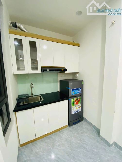 TÒA CHDV DÒNG TIỀN 85 TRIỆU - NGUYỄN VĂN HUYÊN - 60M2 - 7 TẦNG - NGÕ THOÁNG SÁNG - 15