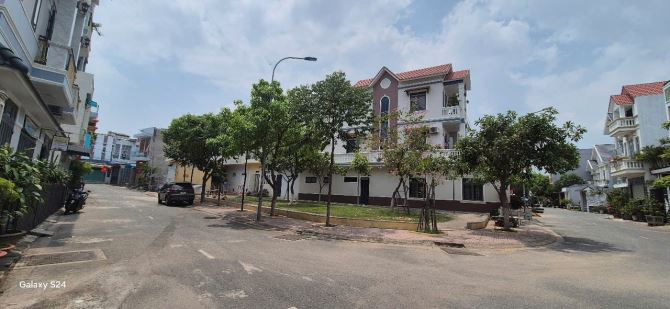 Bán đất quân đoàn 4, khu A42  + diện tích đất: 4x24 (91m)  + giá bán: 3 tỷ 4  + pháp lý: g - 2