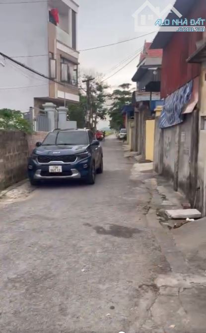 Chào bán 2 lô f0 Hoà Bình, TP Thuỷ Nguyên đường 2 ô tô tránh nhau ngay gần dự án Vlasta - 2