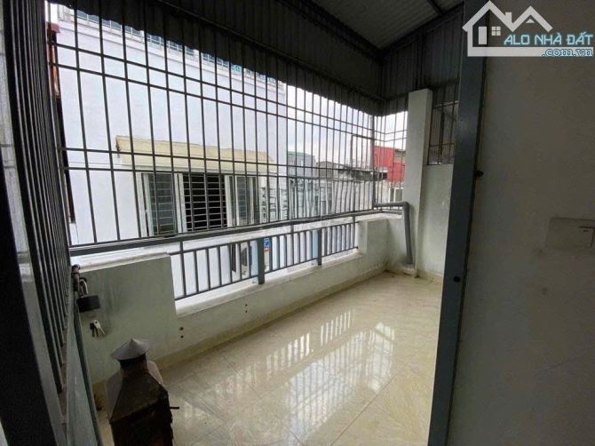 Cho thuê nhà riêng 40m2, 17 triệu, 4 tầng thông sàn, Trung Kính, Yên Hòa, Cầu Giấy, Hà Nội - 2
