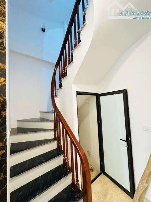 Chính chủ bán nhà mới xây 6tầng, thang máy, 45m, ở sướng, KD đỉnh cao, Đại Từ, Hoàng Mai - 2