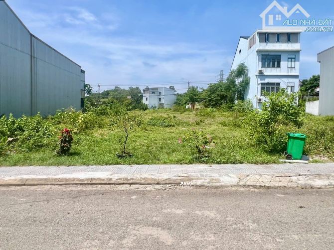 Bán nhanh giảm mạnh giá lô đất mặt tiền Bùi Xuân Phái , Vịnh Mộc - 2