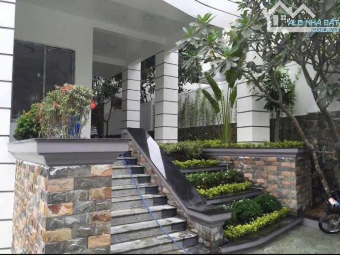 Bán Biệt Thự Tuyệt Đẹp Nguyễn Tất Thành - Phước Đồng Giá Bán Gấp - 2