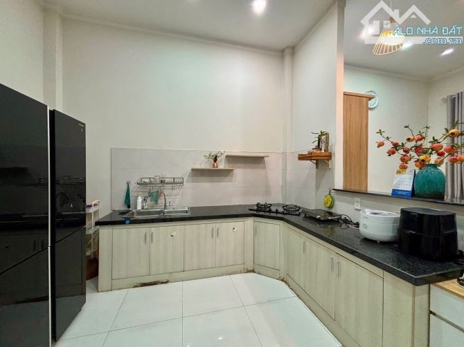 Nhà 1 trệt 1 lầu Hiêp an :  Diện tích: 7,1 x 15m – thổ cư: 60m² - 2