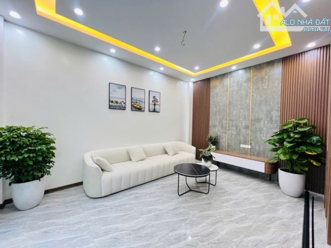 Cho thuê nhà riêng 35m2, 13 triệu, 5 tầng thông sàn,Đội Cấn, Ba Đình,Hà Nội - 2