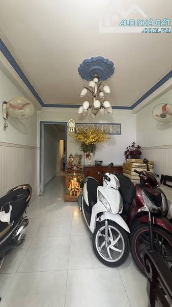 SIÊU PHẨM DÒNG TIỀN 17PN - GIÁP QUẬN 1 - 113M2 - 3 TẦNG - KHÔNG LỘ GIỚI + KHÔNG QUY HOẠCH - 2