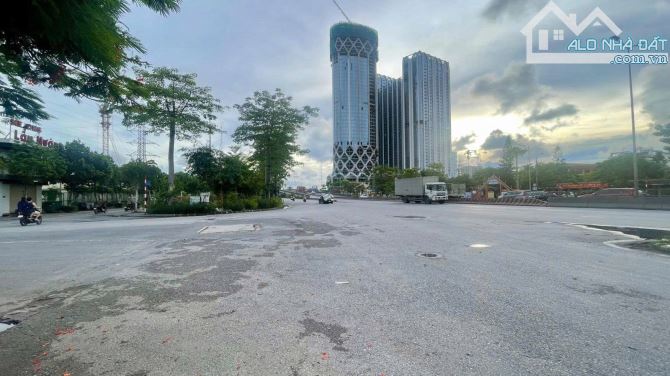 Lô góc 2 mặt tiền đường 30m Đất lô 9 Lê Hồng Phong ĐẰNG HẢI HẢI AN  D.tích: 51m (ngang 4,4 - 2