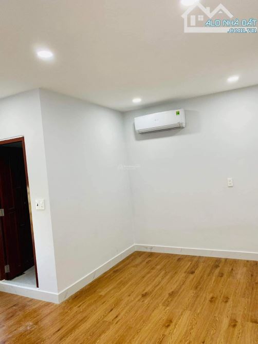 CẦN BÁN NHÀ 99M2 ĐƯỜNG SONG HÀNH, TÂN HIỆP, HÓC MÔN GIÁ 1 TỶ 150 - 2