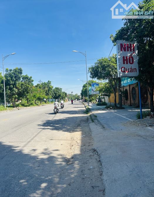 Mặt tiền đường Đồng Khởi - Kqh Bàu Vá - 2