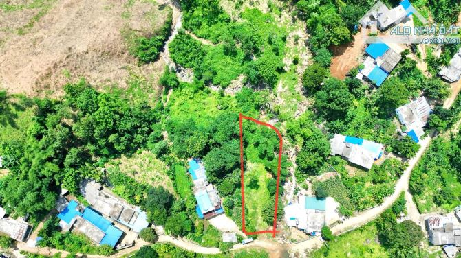847m Có 158m Đất Ở - Bám Suối Đá Đầu Nguồn Đẹp -  Sát Dự Án Cáp Treo Sun Gruop Kim Bôi - 2