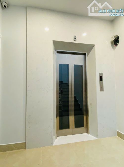 Bán nhà hẻm xe hơi Quận 3 đúc 6 tầng BTCT 135m2 NGANG 7.5m 13CHDV Dòng tiền 170tr/th - 2