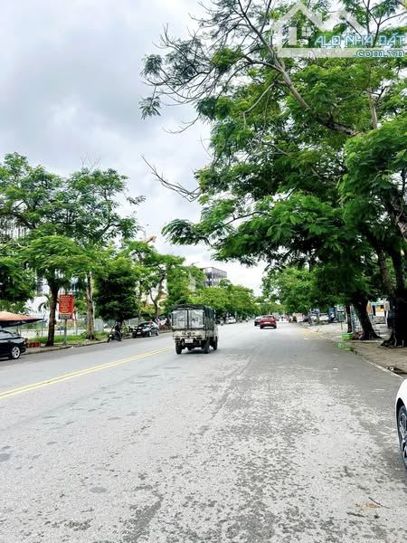Ms Linh- Bán lô đất siêu đẹp mặt đường Hồng Bàng- Sở Dầu ngay trung tâm quận - 2