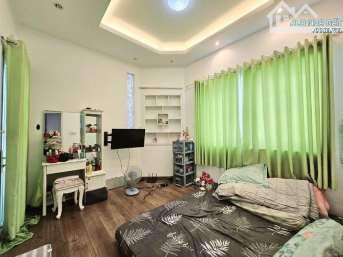 Gấp bán nhà, dt 135m2, giá 12.5 tỷ, gần Xô Viết Nghệ Tĩnh, Bình Thạnh. - 2