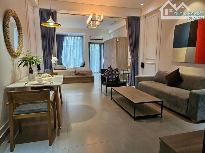Bán CHDV Khánh Hội P4 Q.4 150m2 ngang 6m thu nhập 150tr Giá chỉ 28 Tỷ - 2