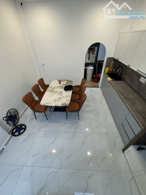 BÁN NHÀ ĐẸP NGAY GIAO LỘ AN DƯƠNG VƯƠNG VÕ VĂN KIỆT -ĐƯỜNG 6M -4*12* 2 TẦNG -GIÁ 5.05TỶ TL - 2