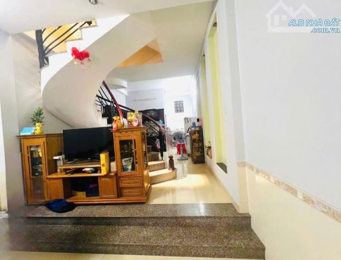 Bán nhà Huỳnh Văn Nghệ, hẻm 4m sạch sẽ, 3 tầng, 4 phòng ngủ, chỉ 6 tỷ ++ thương lượng - 2