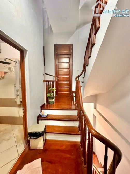 BÁN NHÀ 5 TẦNG SIÊU ĐẸP PHỐ HẠ ĐÌNH - HƠN 7 TỶ - NGÕ 3 GÁC - 39M RA PHỐ NGUYỄN TRÃI - 2