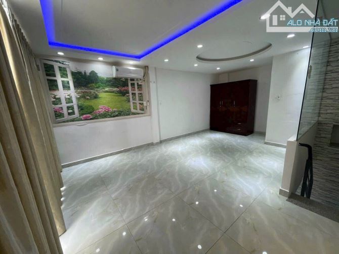 Bán nhà HXH tới nhà - DT 4,6x9m - công nhận 40m2 - 2 Tầng tiện Ở / cho thuê - 2