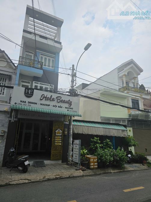 Bán nhà cấp 4, Mặt tiền (DT 109m2) - P. Bình Hưng Hòa, Q.Bình Tân - 2