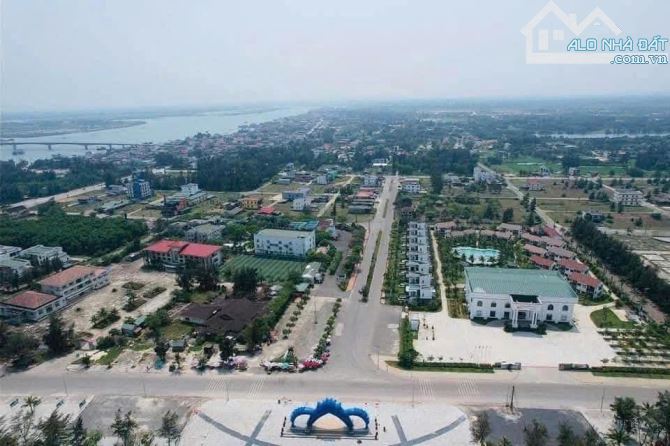 Bán Đất Mặt Tiền Đường Nguyễn Hoàng đối diện cổng Biển Cửa Việt Quảng Trị - 2
