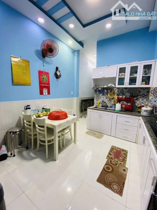 🏠  CHỦ CẦN BÁN GẤP -HẺM 100 BÌNH THỚI- 40M2– CHỈ CÒN NHỈNH 4 TỶ (THƯƠNG LƯỢNG ) - 2