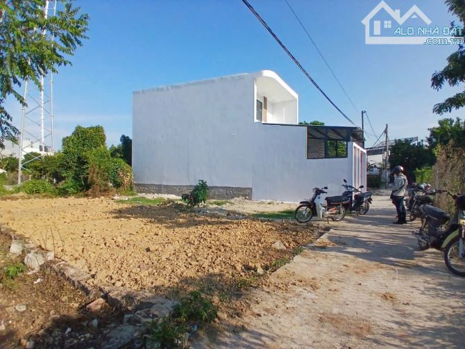 CẦN BÁN LÔ ĐẤT ĐẸP HẺM 247 CẦU DỨA PHÚ NÔNG - xã Vĩnh Ngọc - Nha Trang. Giá 1 tỷ 900 - 2