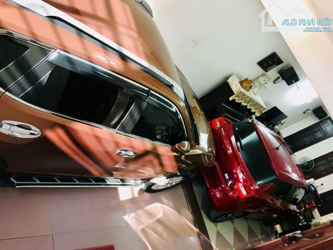 Nhà đẹp ở ngay Trần Cung Bắc Từ Liêm. Sổ vuông 80m, 5 tầng MT5m Giá 16 tỷ Ngõ ô tô tránh - 2