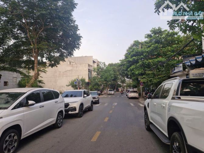 SIÊU HÓT-LÔ ĐẤT SIÊU RỘNG- MT PHAN BÁ PHIẾN- GẦN BIỂN-TP ĐÀ NĂNG-GIÁ RẺ NHẤT KHU VƯC - 2
