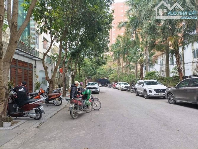 Siêu VIP nhà đẹp Trần Cung Bắc Từ Liêm. Sổ vuông 67m, 5 tầng MT5m Giá 45 tỷ Ngõ 2 ô tô tải - 2