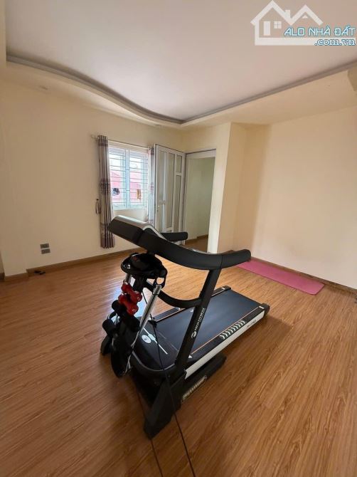Cần Bán nhà 5 tầng ngõ Lâm Tường - Tô Hiệu - Diện tích ~ 60m2 - 3