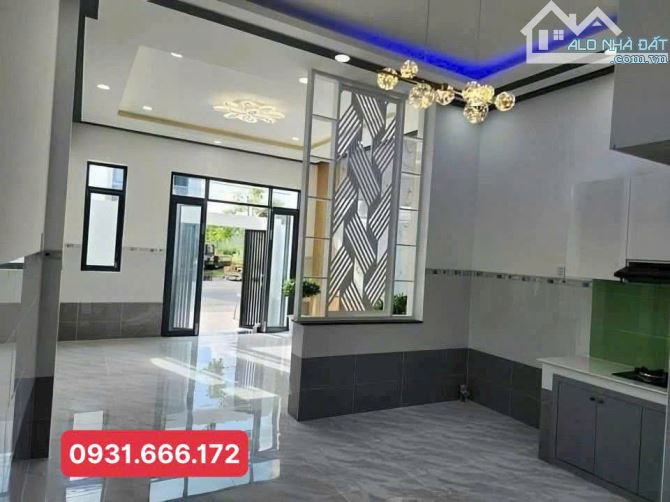 Bán nhà 2 phòng ngủ, có sân trước sân sau sổ hồng riêng - 3