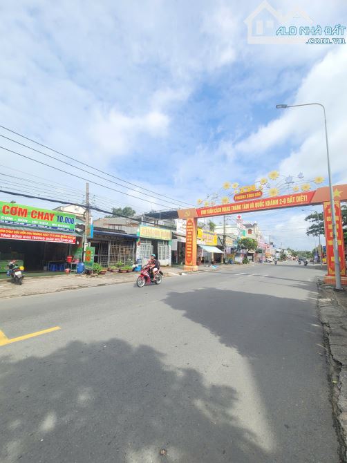 Bán nhà cấp 4 (6x35m), mặt tiền Nguyễn Du p.Bình Hòa, thu nhập 18tr/th - 3