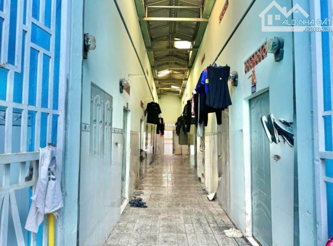CẦN BÁN GẤP DÃY TRỌ THU NHẬP 12TR/THÁNG GIỮA KCN PHƯỚC ĐÔNG GIÁ CHỈ 780 TRIỆU - 3