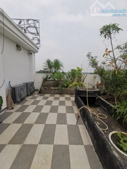 Biêt thự 10 x 40 5 tầng Thanh Xuân q12 - 3