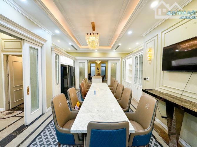 Cho thuê nhà liền kề biệt thự Nguyễn Tuân 150m2x4T, Cầu thang máy, đỗ được nhiều ô tô - 3